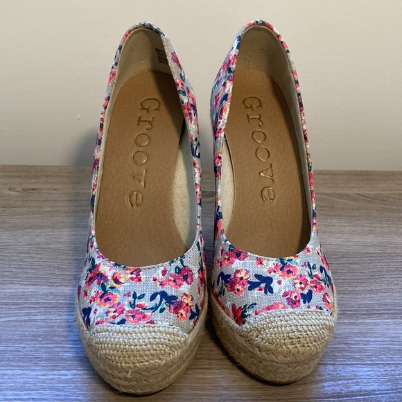NWT Groove platform espadrilles wedge heel 6 - Picture 3 of 15